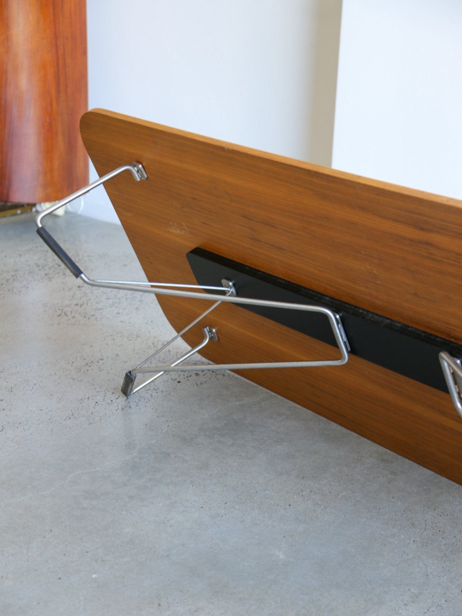 Mid - Century Modern Low Coffee Table with Chrome Base, 1970s - Lumini Collections