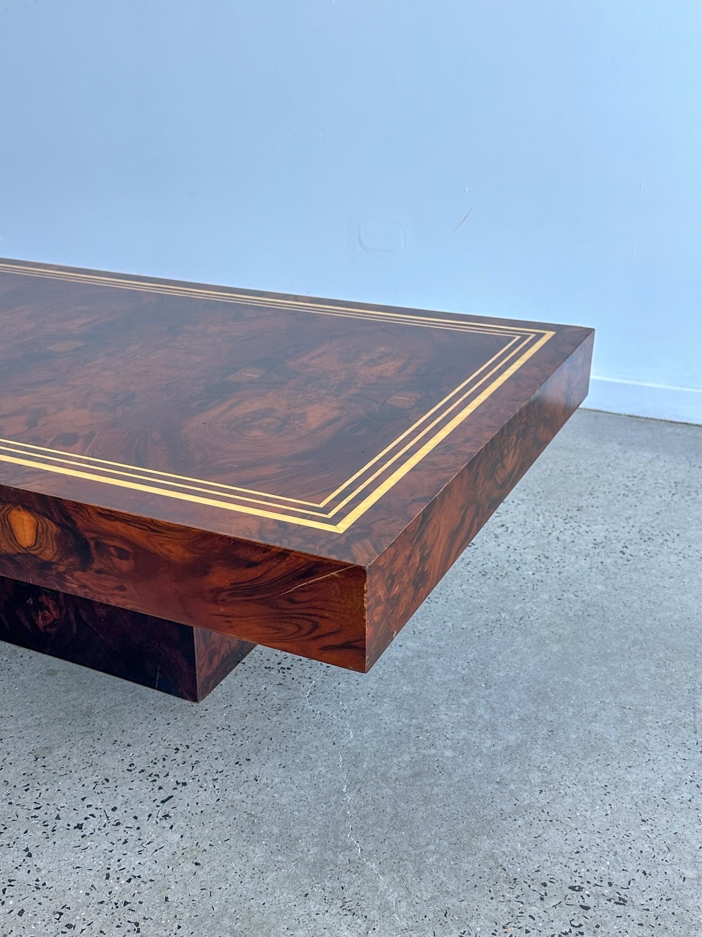 Mid Century Modern Aldo Tura Burlwood Floting Platform Coffee Table, 1950 - Lumini Collections