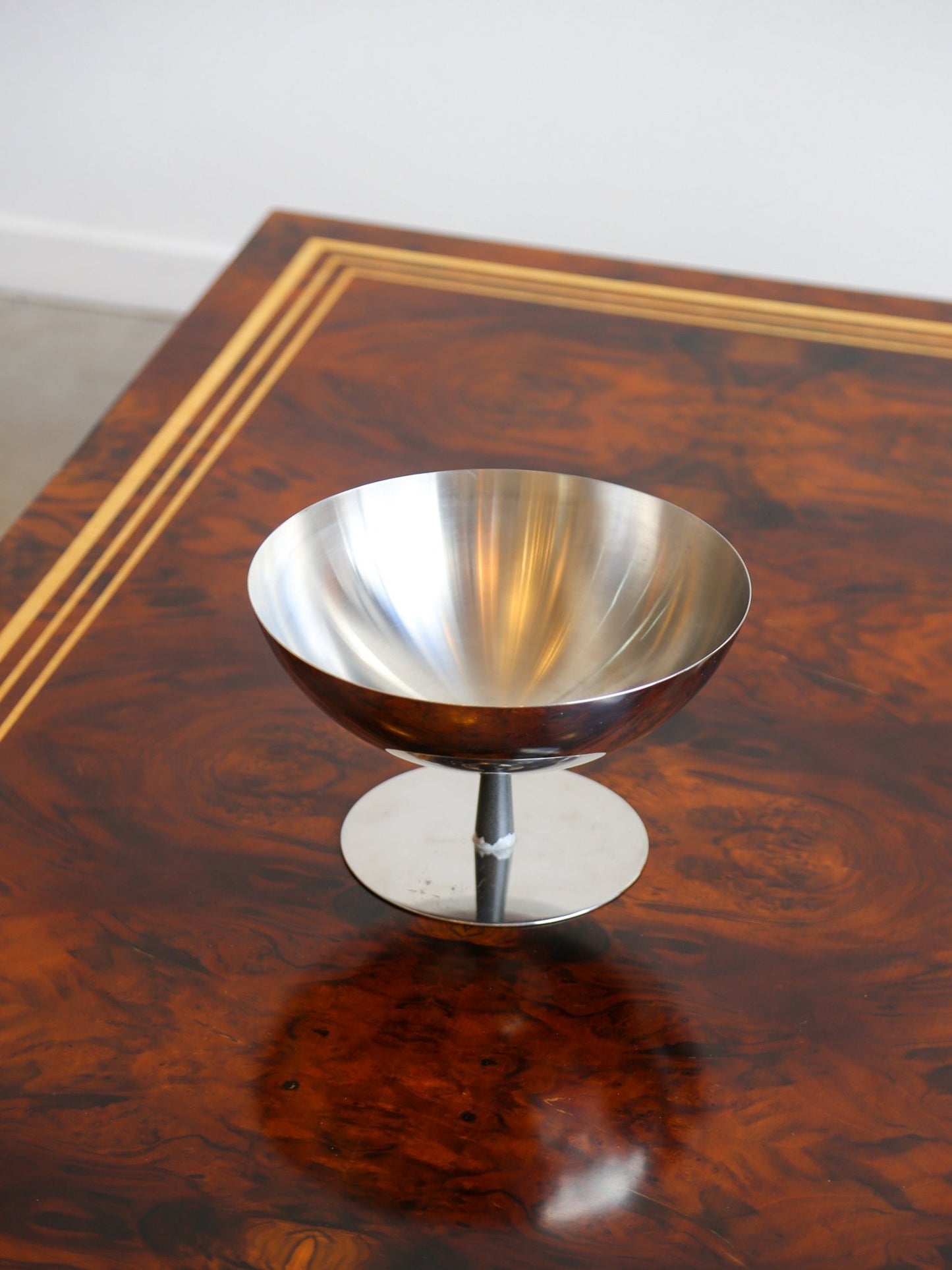 Pair of Alessi Stainless Steel Pedestal Bowls, Italy, 1970s - Lumini Collections