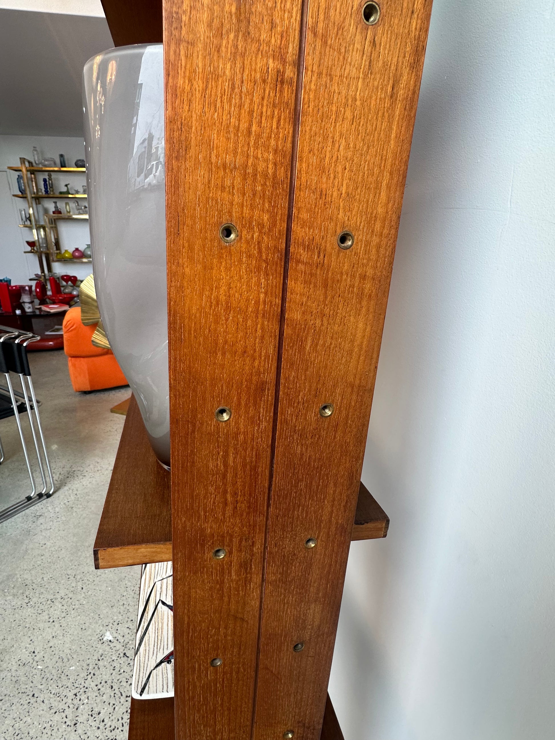 Pierluigi Spadolini Mid - Century Modern walnut bookcase, 1970s - Lumini Collections