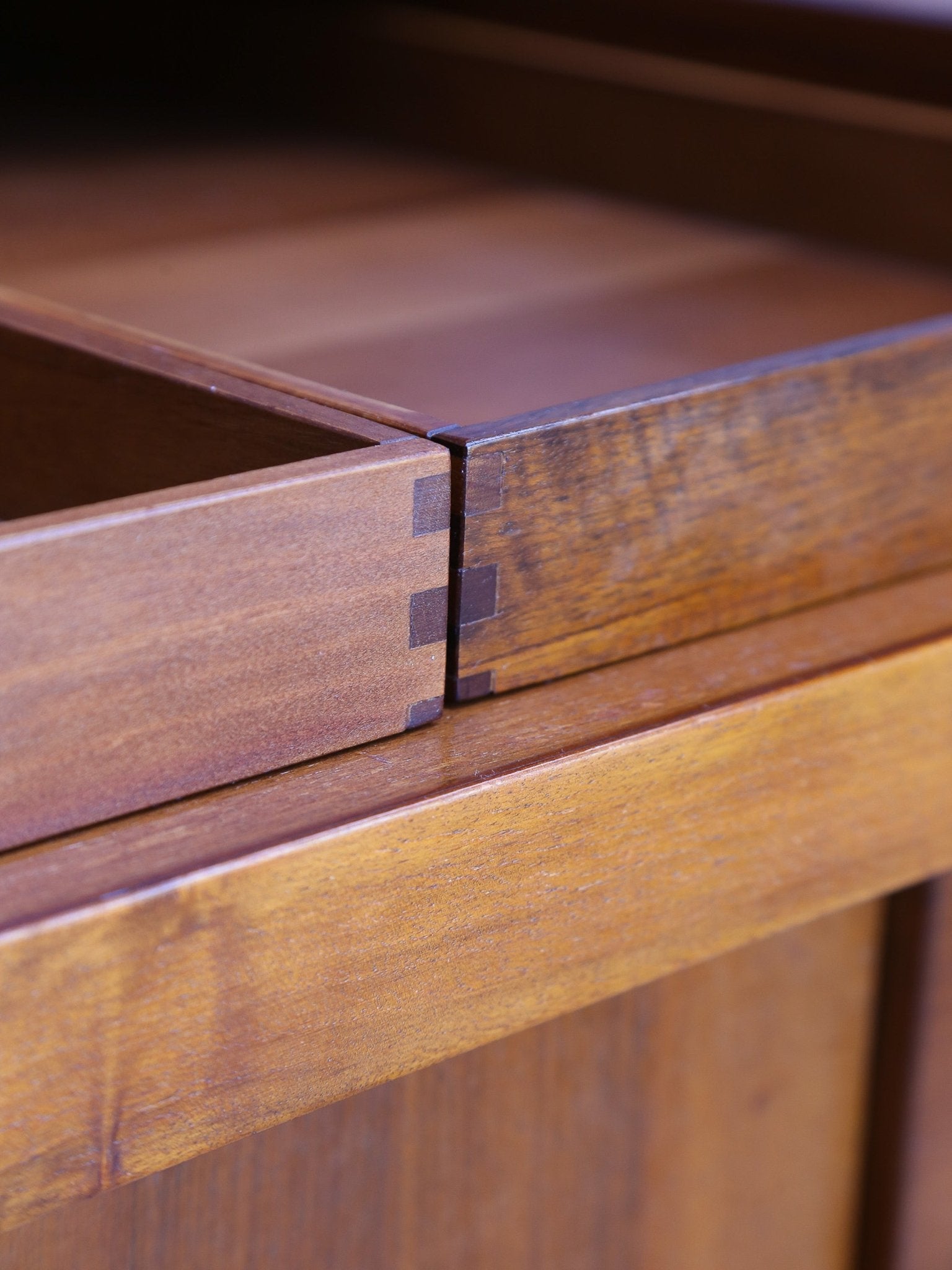Pranzo 602 sideboard in walnut by Silvio Coppola for Bernini, Italy 1964 - Lumini Collections