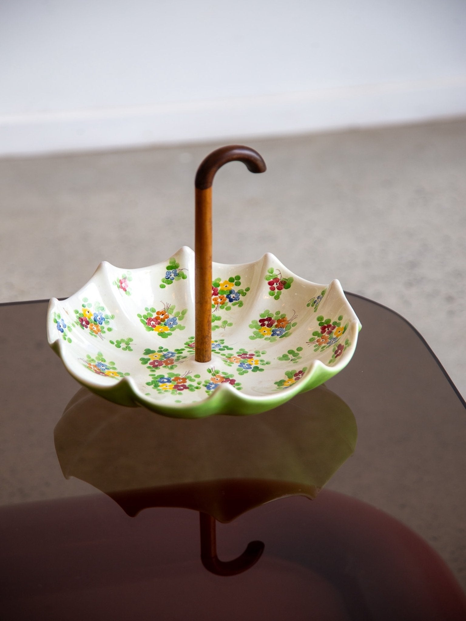 Pucci Umbertide Hand - Painted Umbrella Dish, 1950s - Lumini Collections