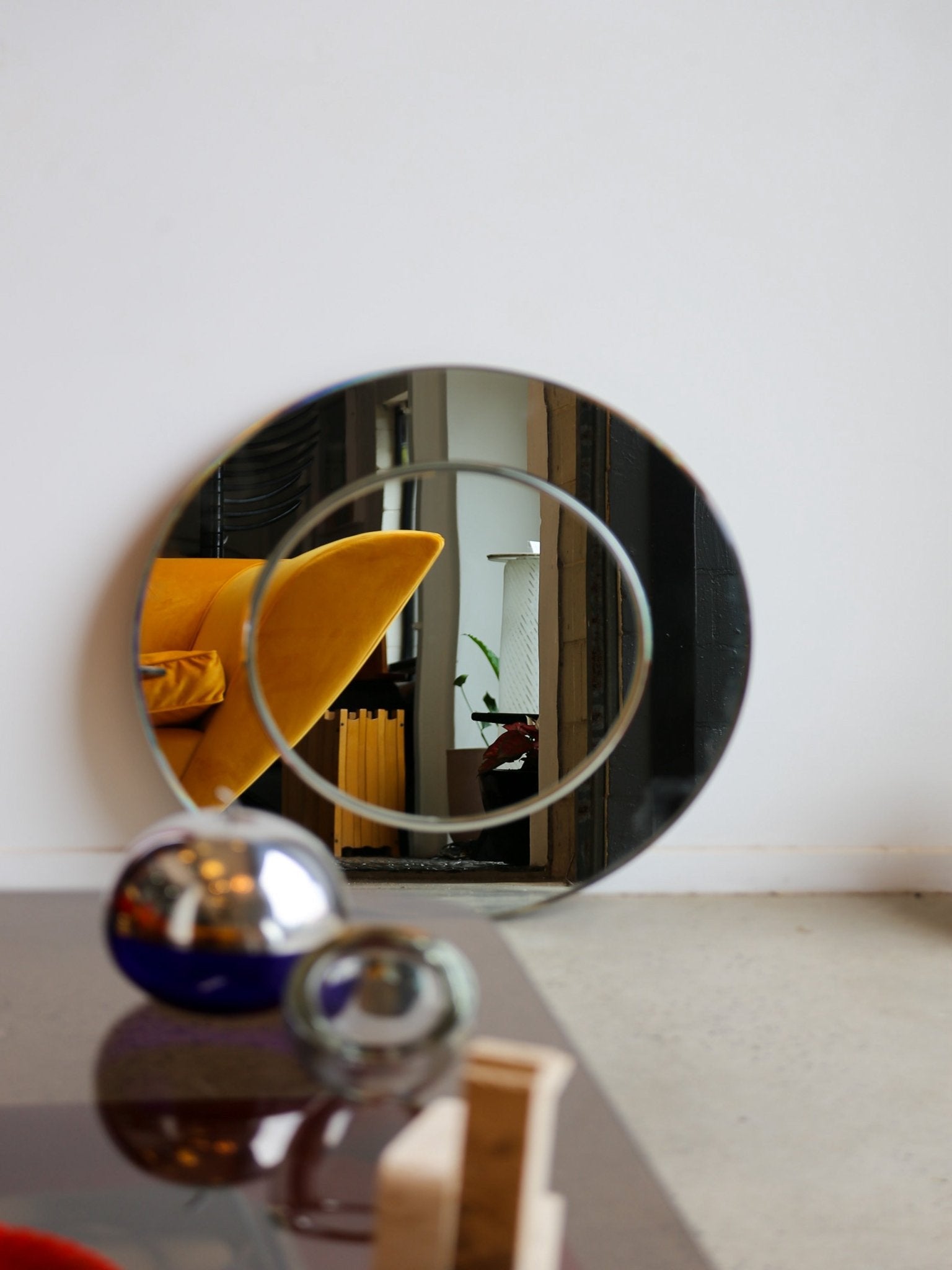 Rare 1970s Karl Springer Circular Wall Mirror – Luxury Design - Lumini Collections