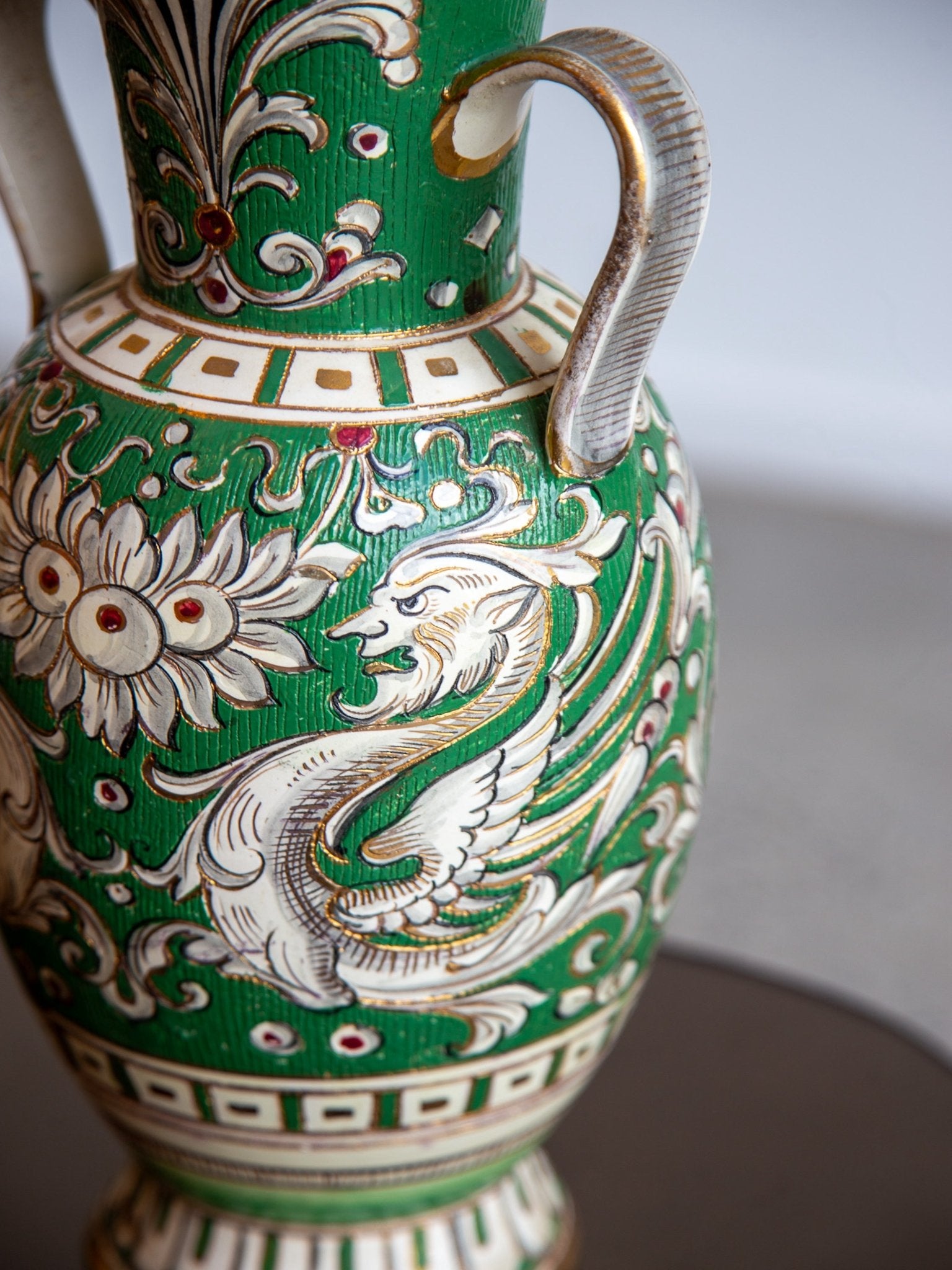 Rare La Gioconda Vase by Deruta – Unique Hand - Painted Italian Majolica - Lumini Collections