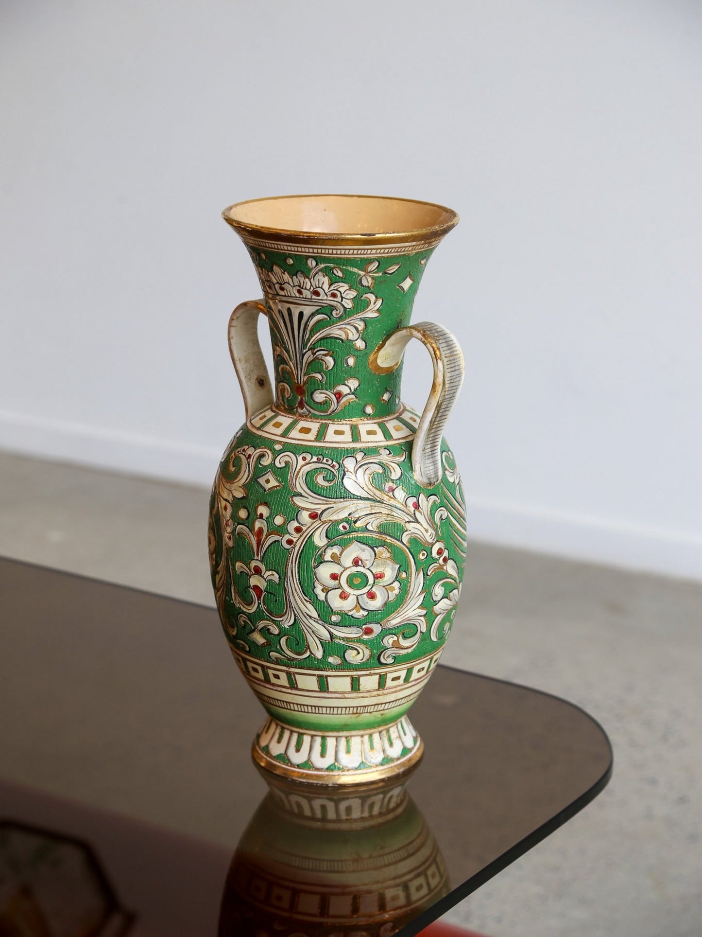 Rare La Gioconda Vase by Deruta – Unique Hand - Painted Italian Majolica - Lumini Collections