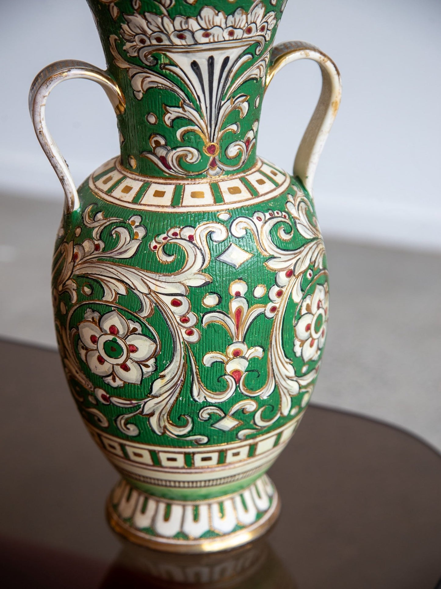 Rare La Gioconda Vase by Deruta – Unique Hand - Painted Italian Majolica - Lumini Collections