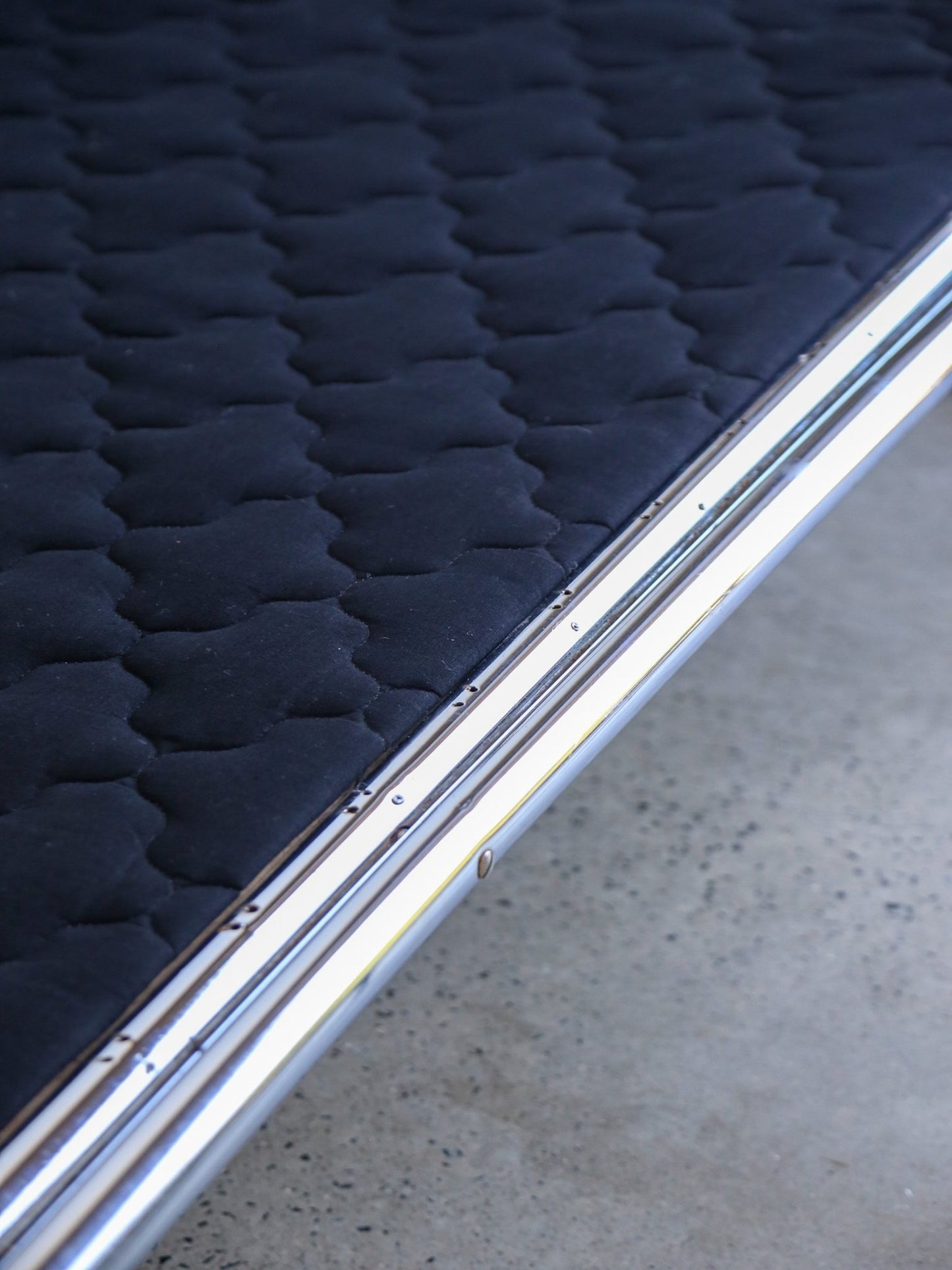 Rodney Kinsman T - Line Sofa for OMK, 1970s - Lumini Collections