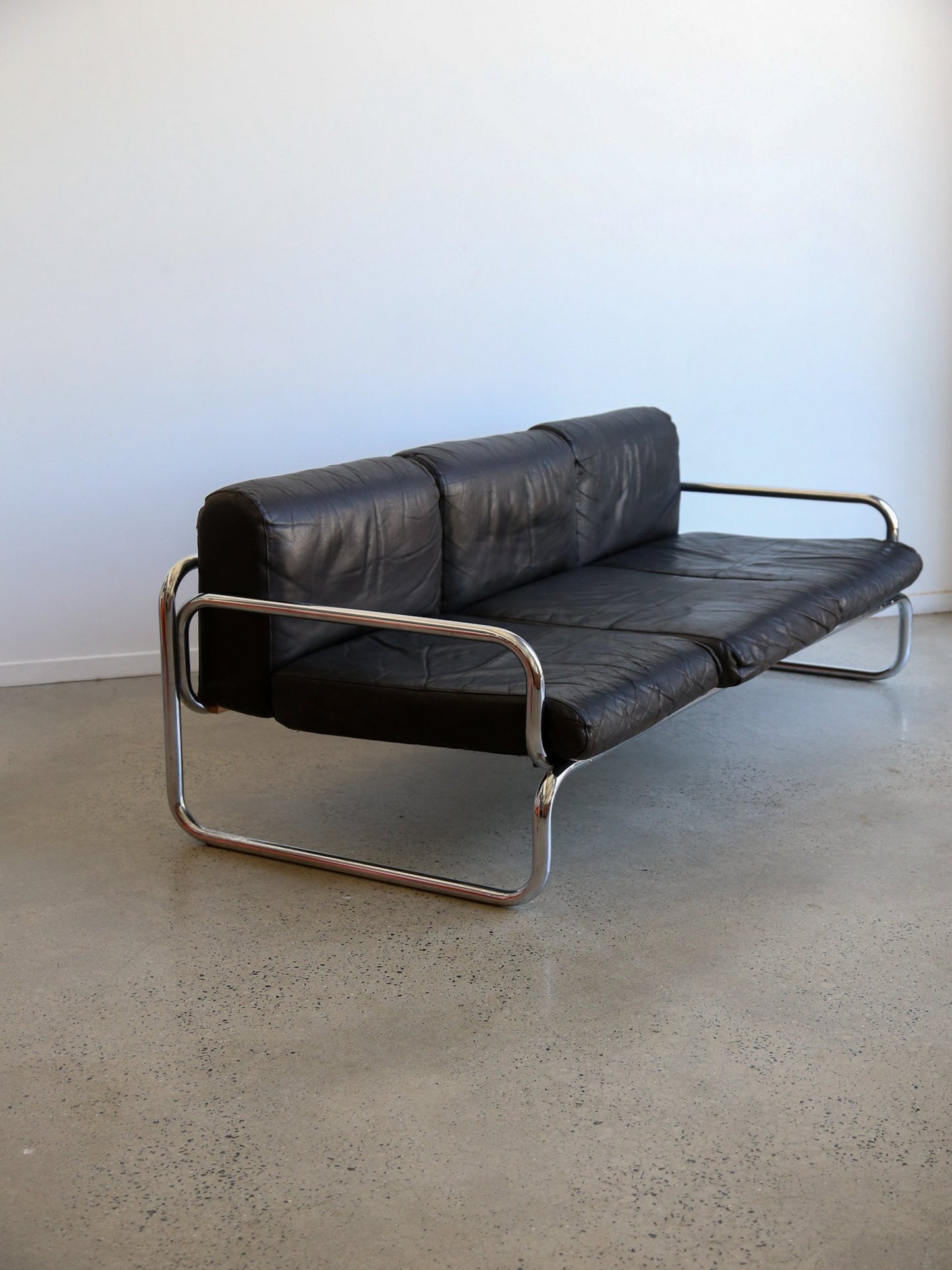 Rodney Kinsman T - Line Sofa for OMK, 1970s - Lumini Collections