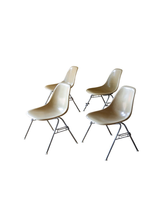 Set of Four Herman Miller Eames Fiberglass Dining Chairs - Lumini Collections