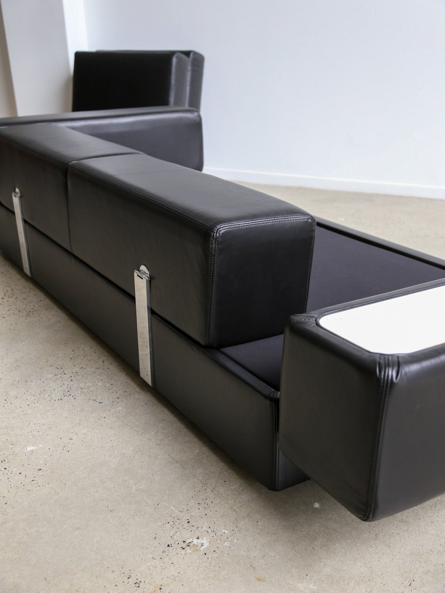 Tito Agnoli for Cinova Day Bed Sofa in Black Leather - Lumini Collections