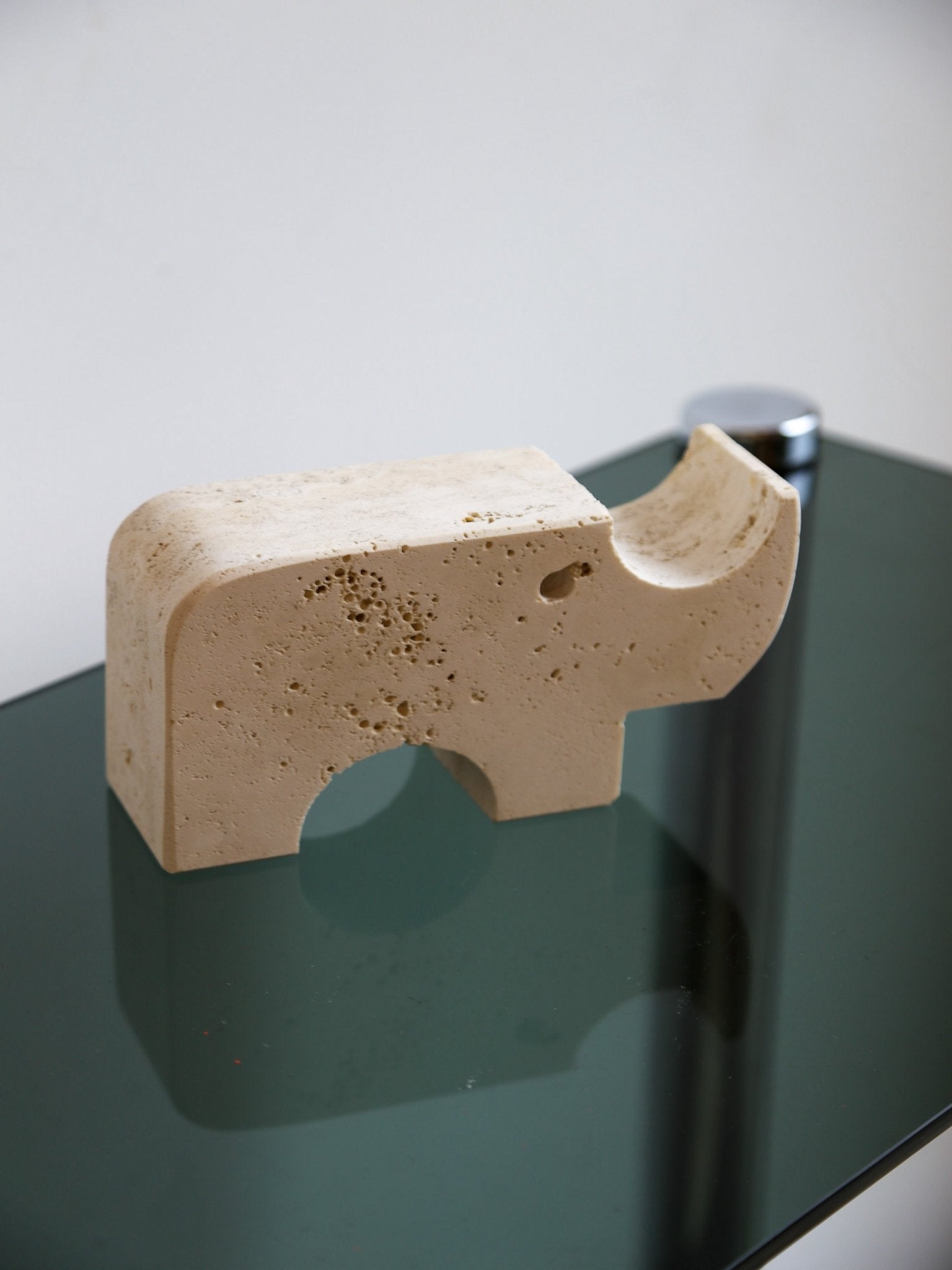 Travertine Rhino Sculpture by Enzo Mari for Fratelli Mannelli, 1970s - Lumini Collections