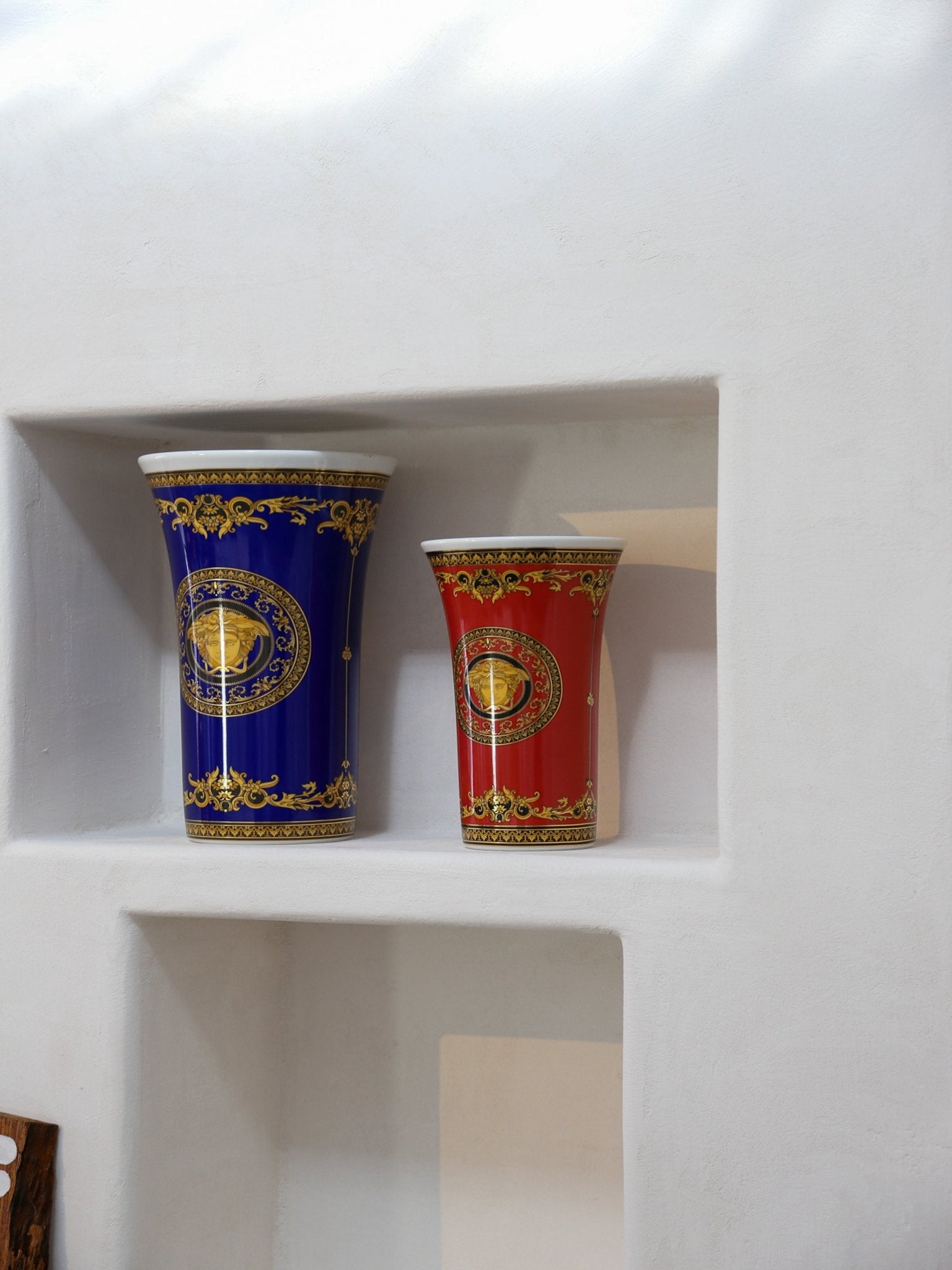 Versace Medusa porcelain vase in cobalt blue and gold Rosenthal for Versace - Lumini Collections