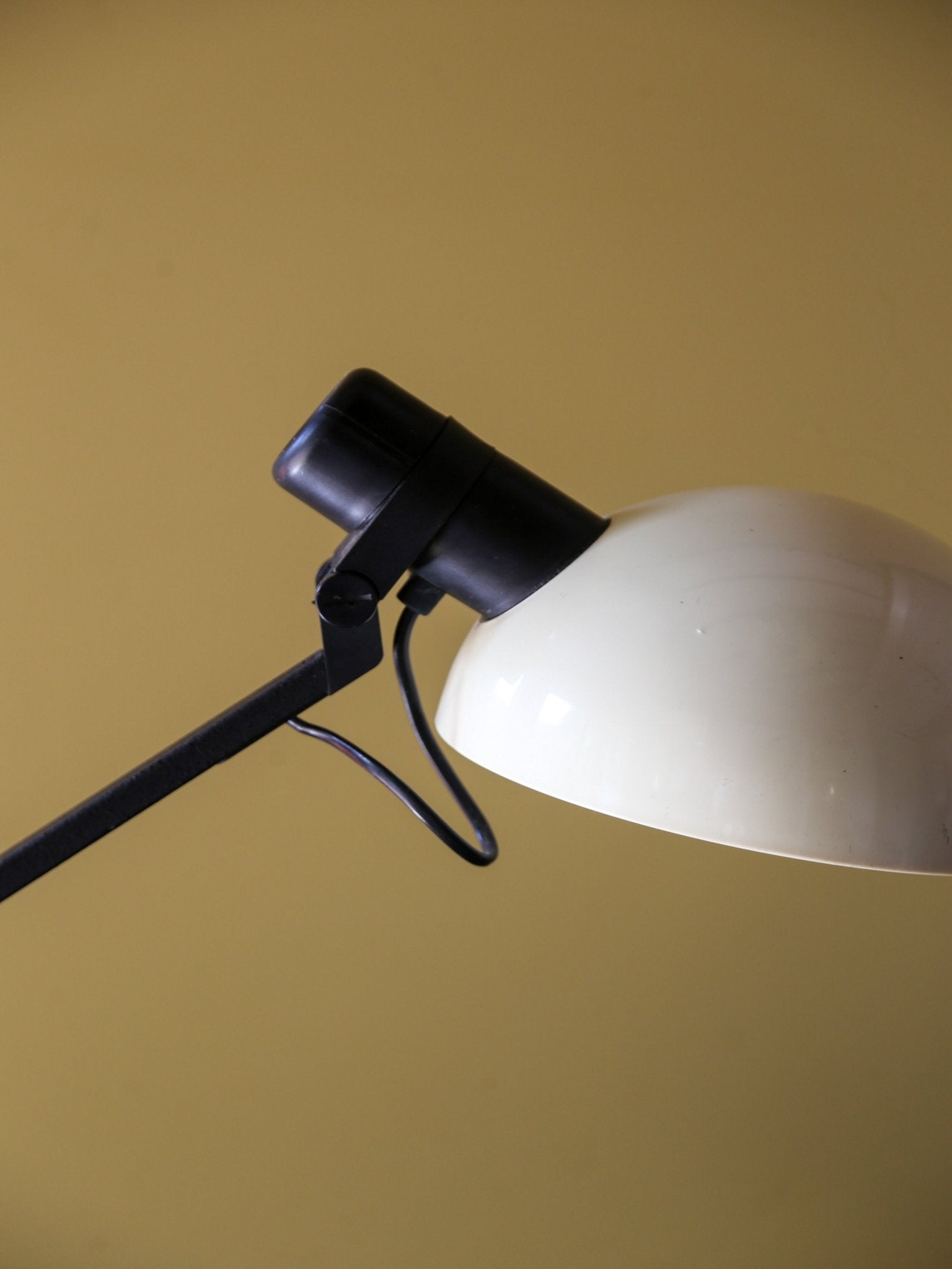 Vintage Guzzini Clamp Desk Lamp, Attributed to Bruno Gecchelin - Lumini Collections