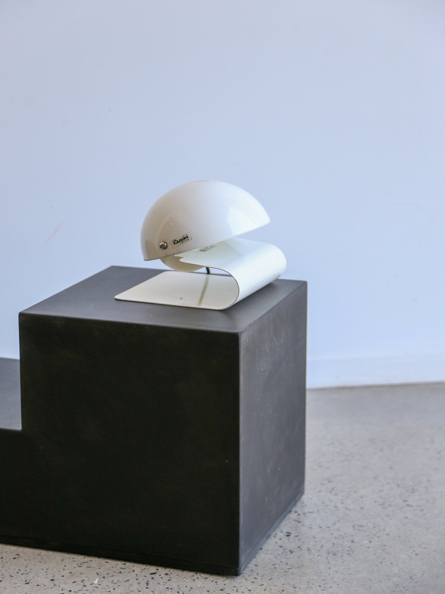 Harvey Guzzini Metal Table Lamp by Giuseppe Cormio, 1970s - Lumini Collections