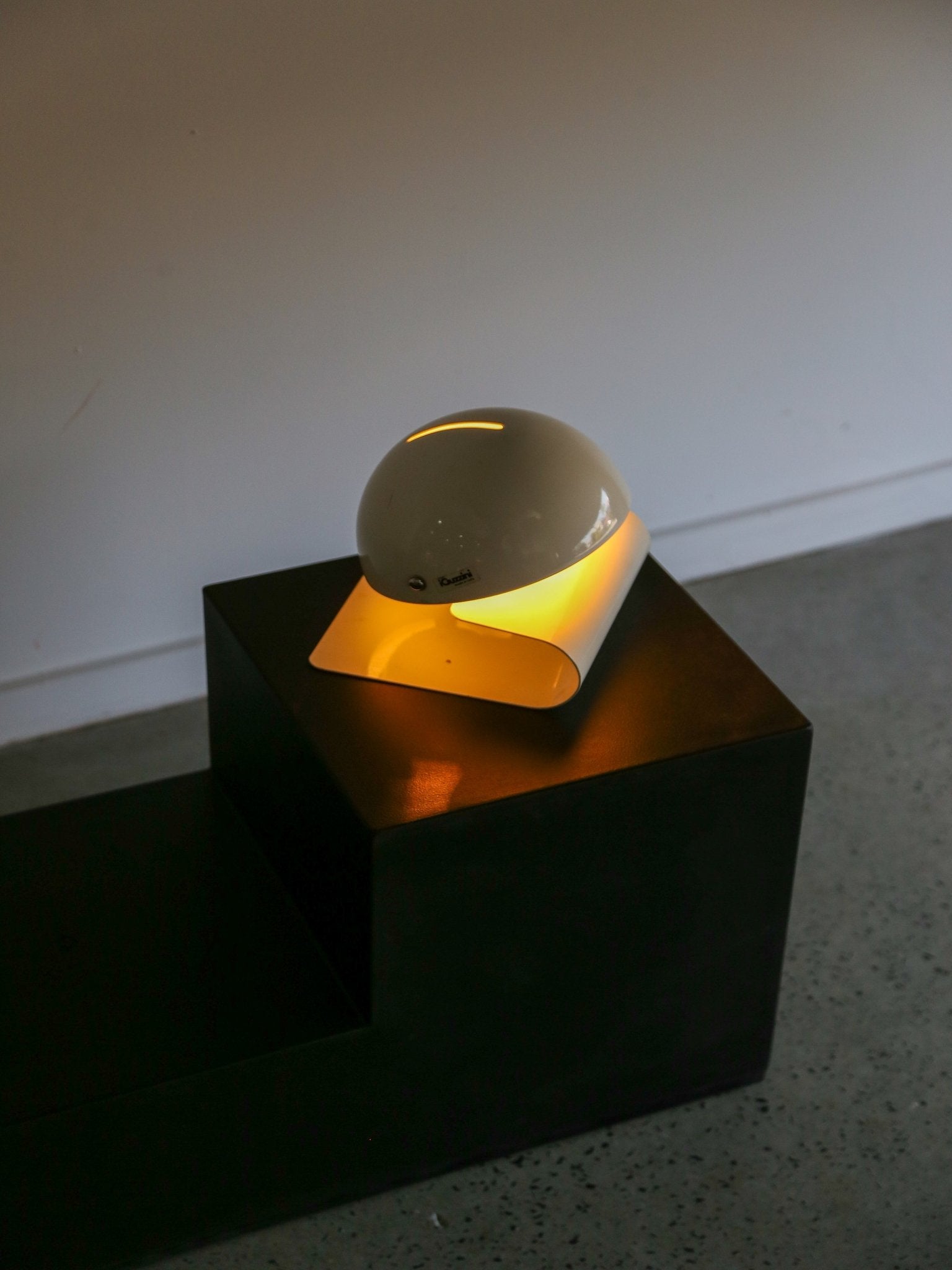 Harvey Guzzini Metal Table Lamp by Giuseppe Cormio, 1970s - Lumini Collections