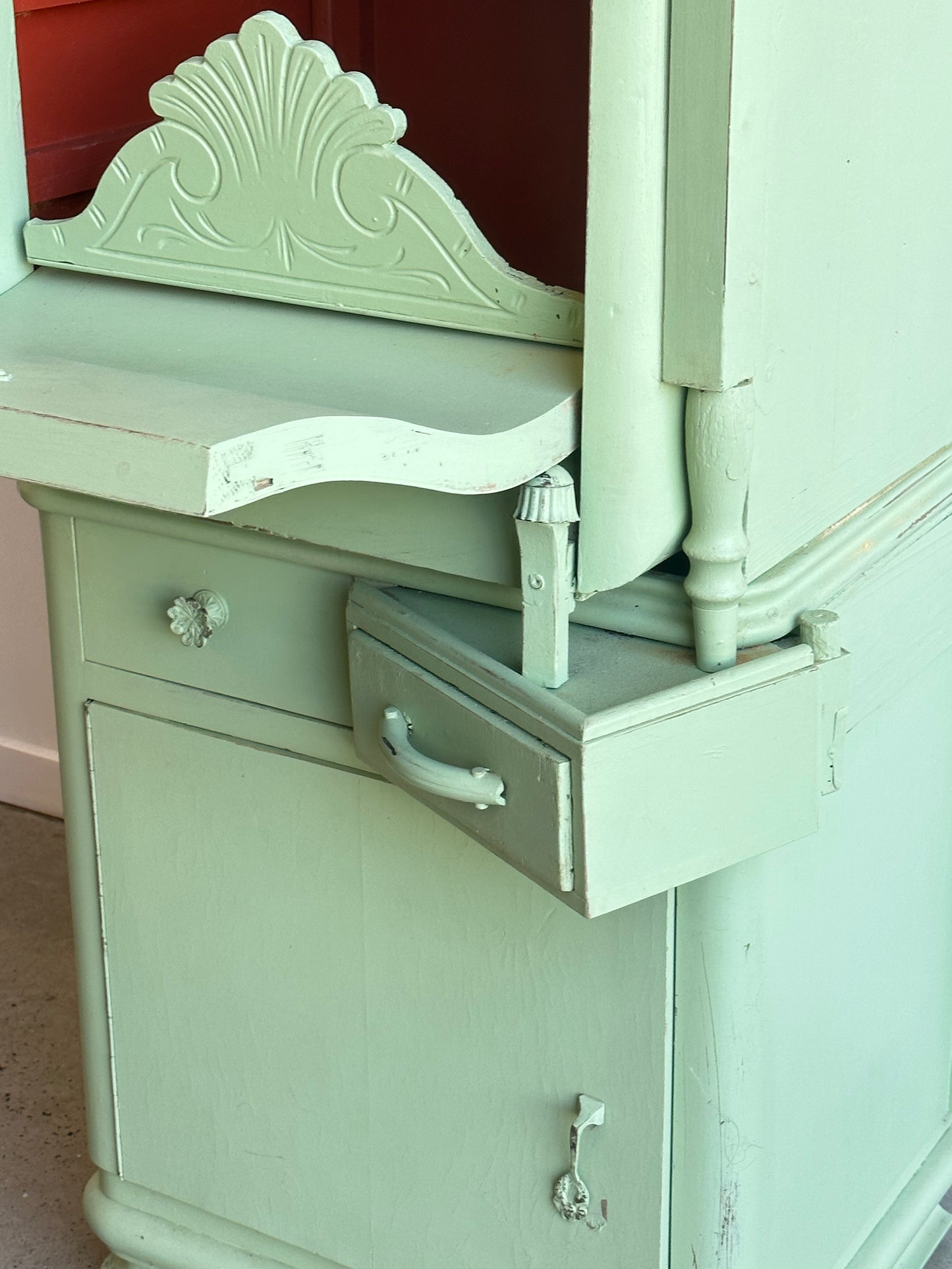 Light Green Functional Sculpture by Paolo Lumini, Tuscany Italy - Lumini Collections 6