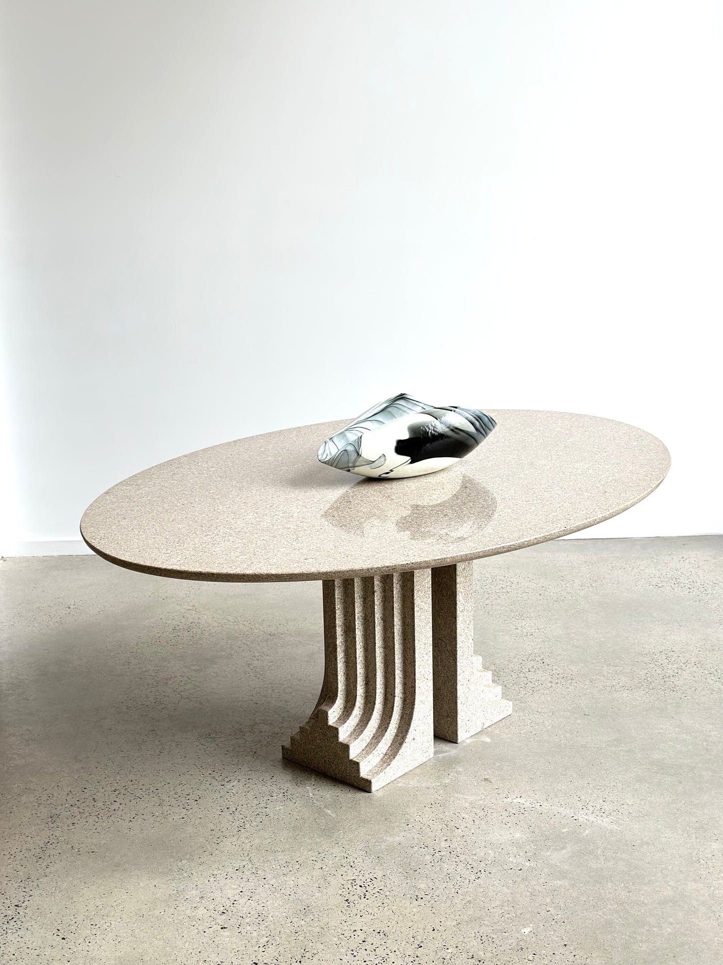 "Samo" by Carlo Scarpa for Simon Gavina, Granite Oval Dining Table, 1971