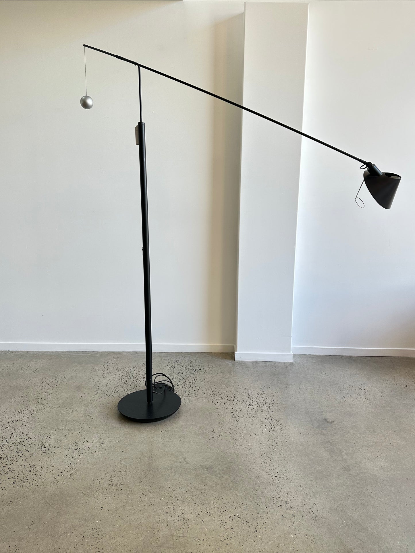 "Nestore" by Carlo Forcolini for Artemide Milano, Lettura Floor Lamp, 1980