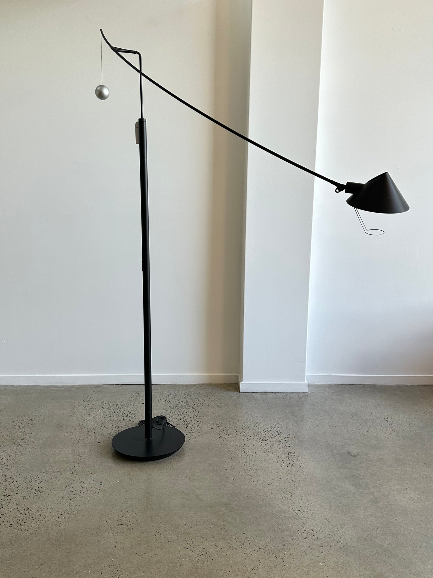 "Nestore" by Carlo Forcolini for Artemide Milano, Lettura Floor Lamp, 1980