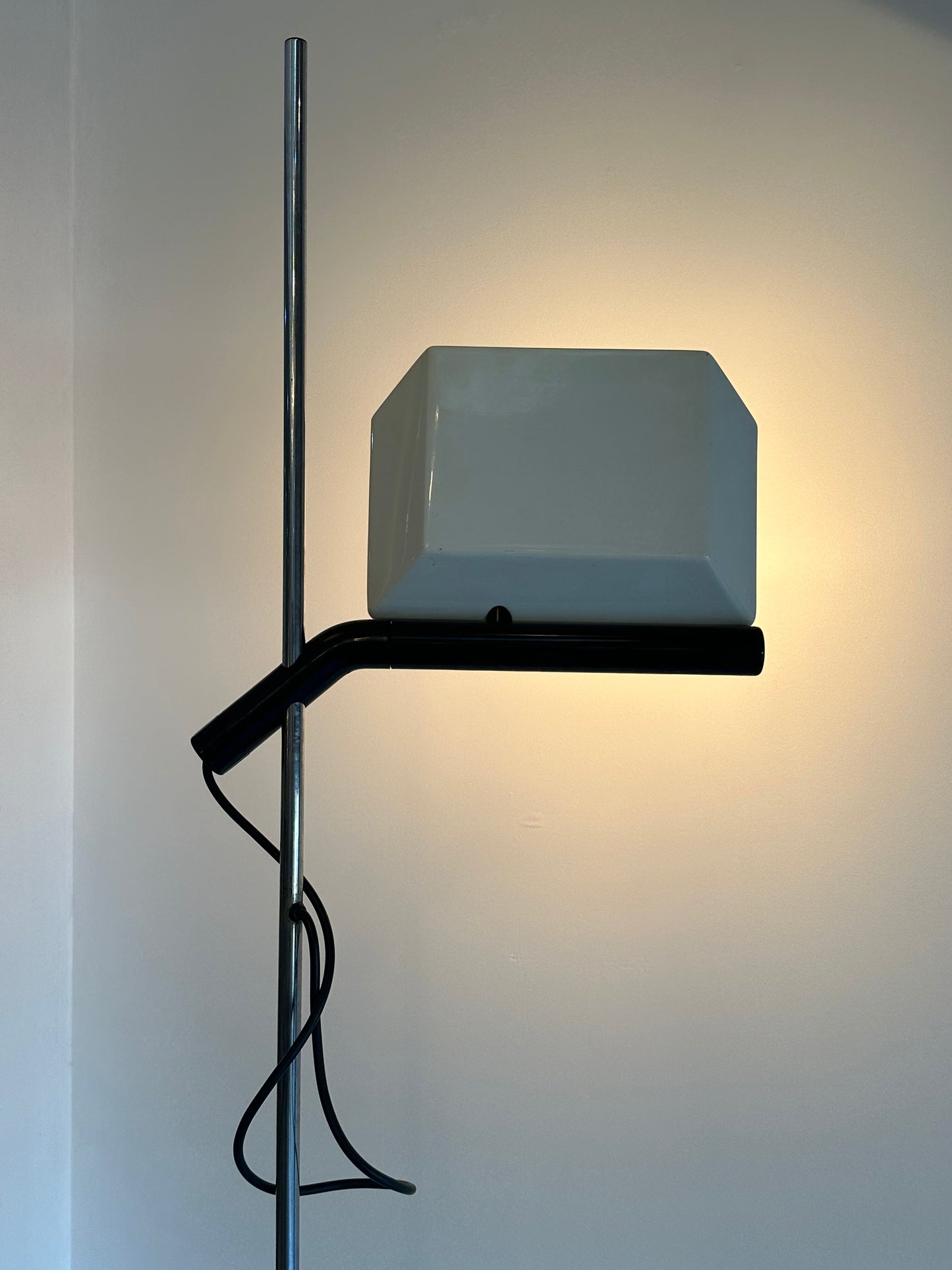 "Mattonella" Floor Lamp by Guzzini, 1970s