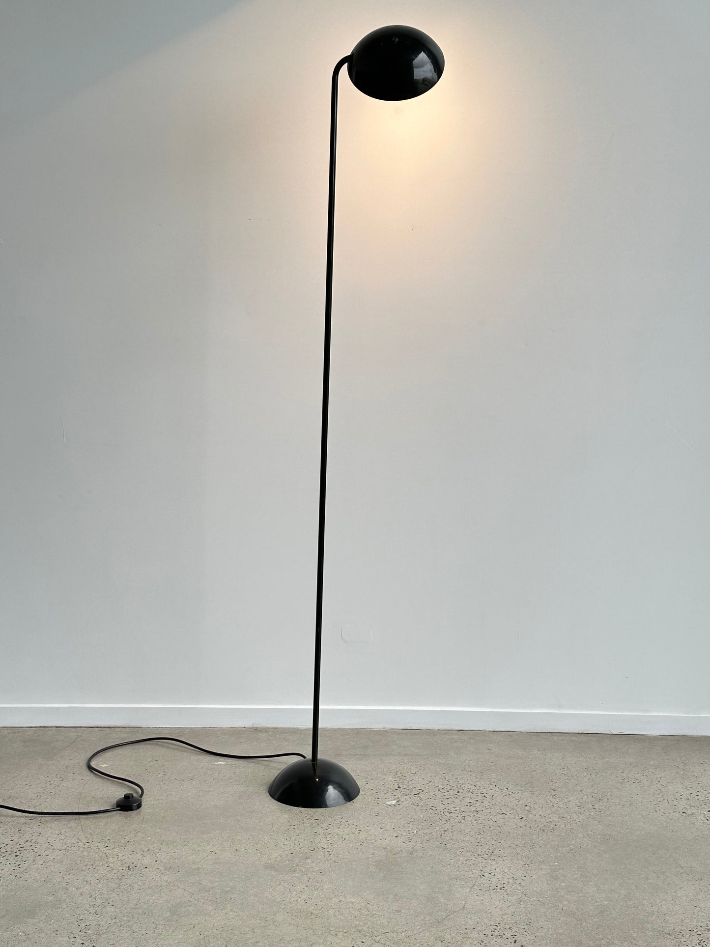 P.Marrucco Black Floor Lamp for Tre Ci Luci, 1970s