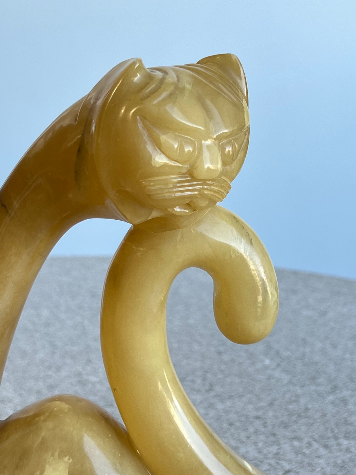 Italian Large in Amber and Onyx Cat Sculpture, 1970s