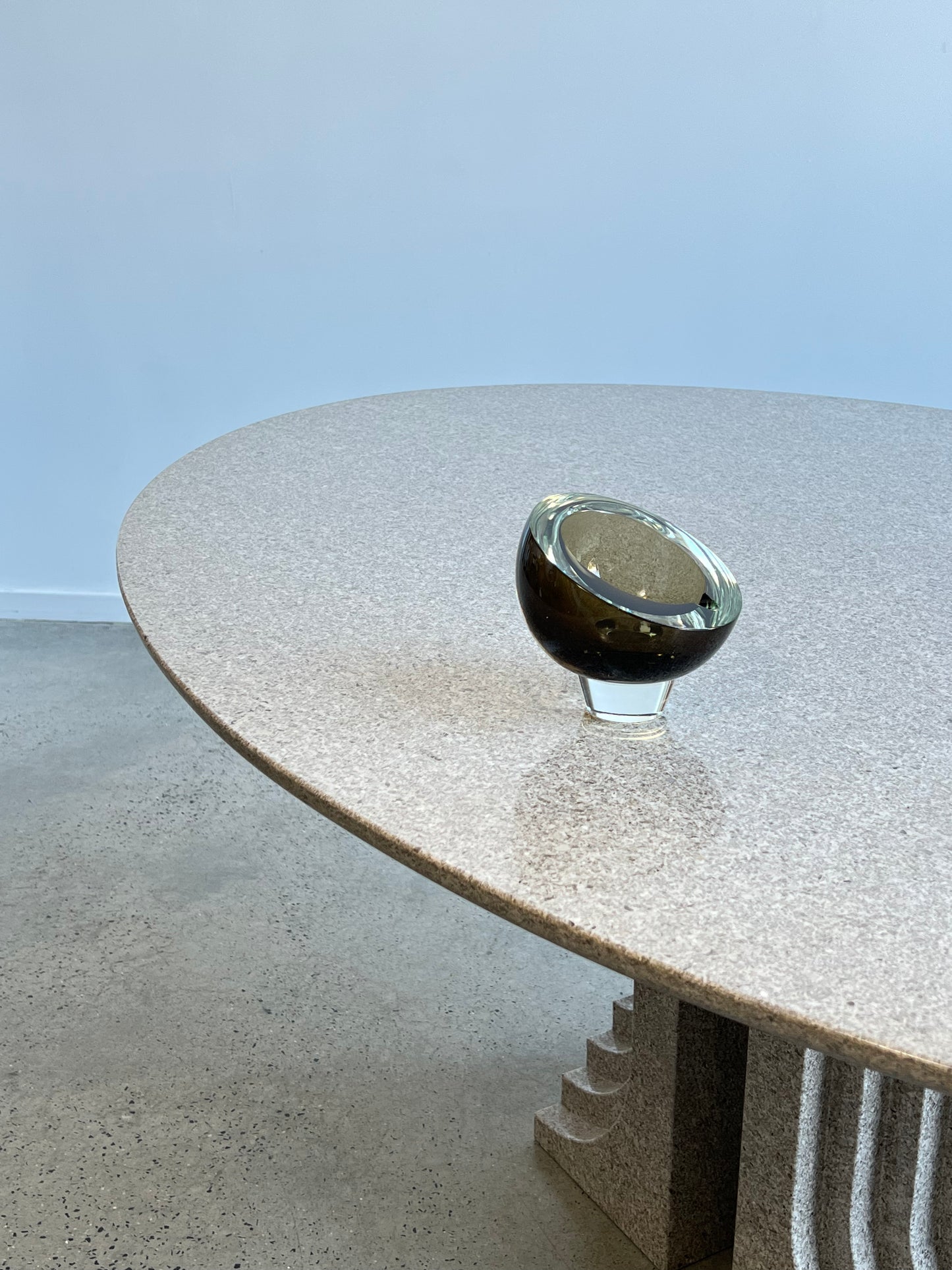 Italian Mid Century Modern Murano Smoked Round Glass Ashtray, 1960s