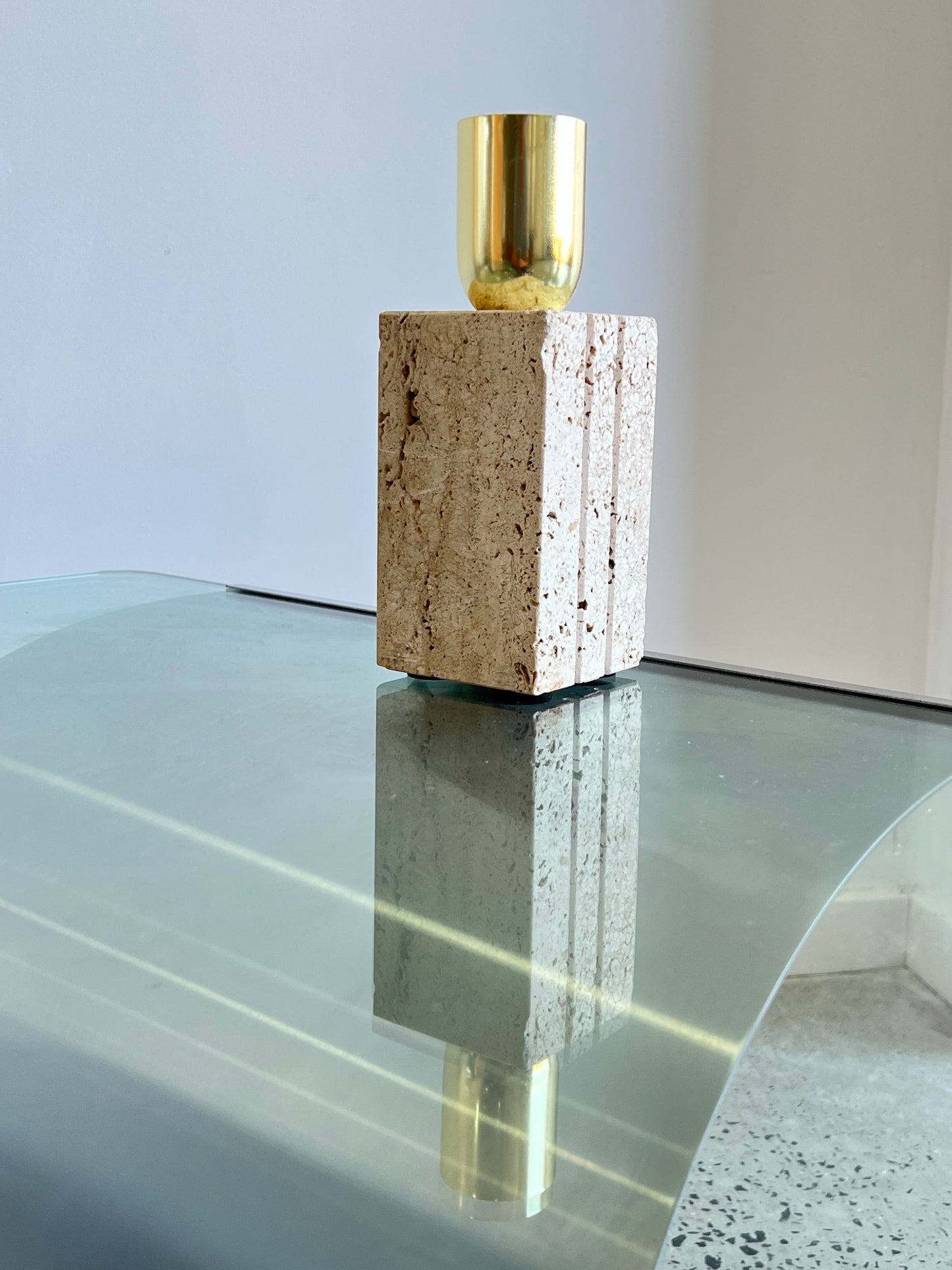 Fratelli Mannelli Rectangular Travertine and Brass Table Lamp, 1960s