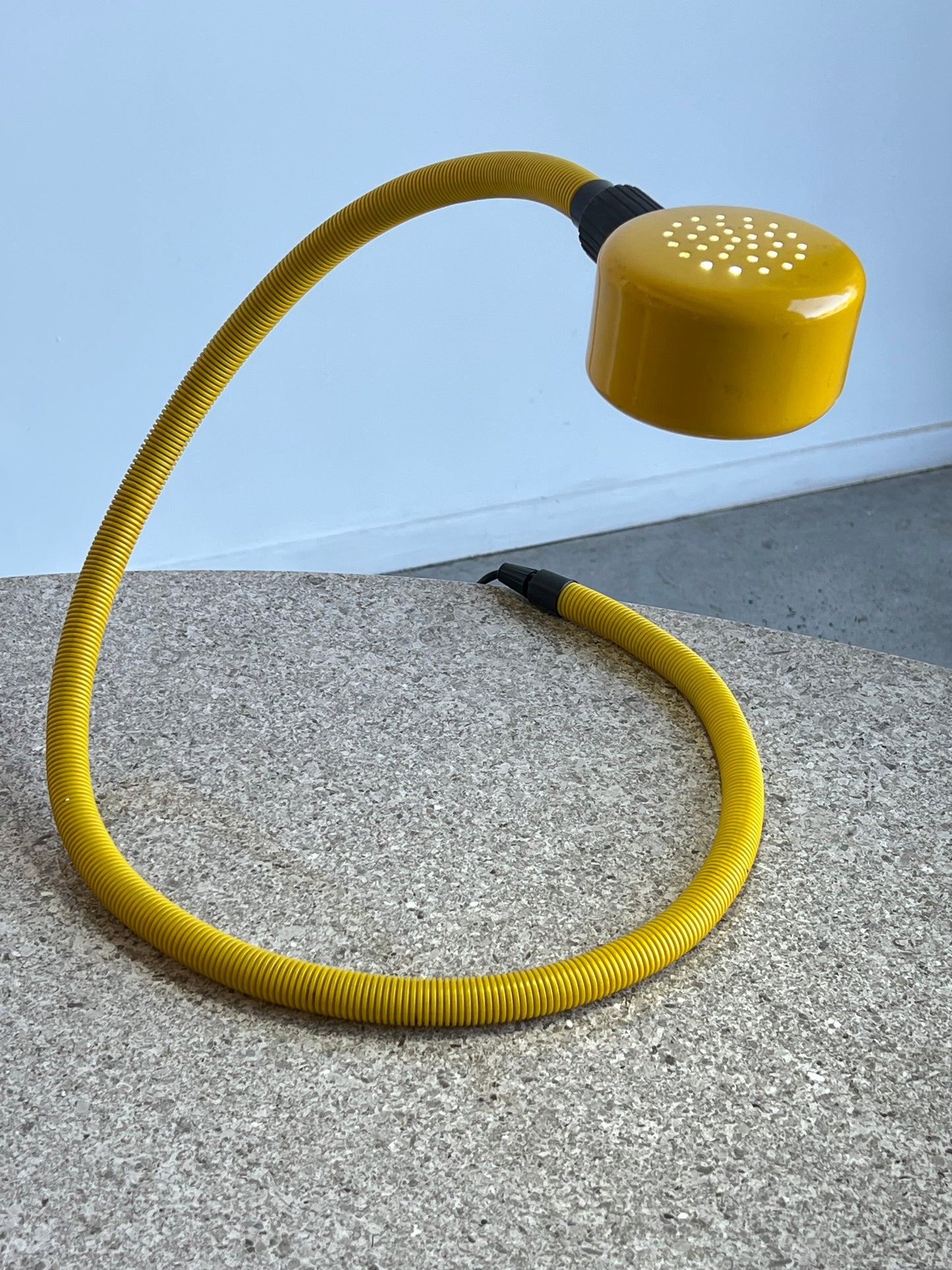 "Snake" by Isao Hosoe for Valenti Italia Yellow Table Lamp, 1980s