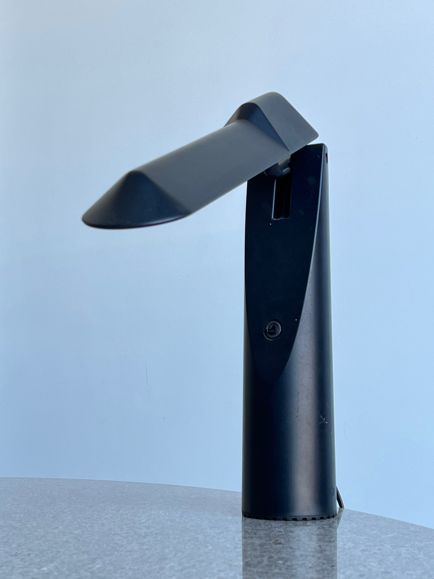 "Picchio" Table Lamp by Isao Hosoe for Luxo Italiana, 1980s