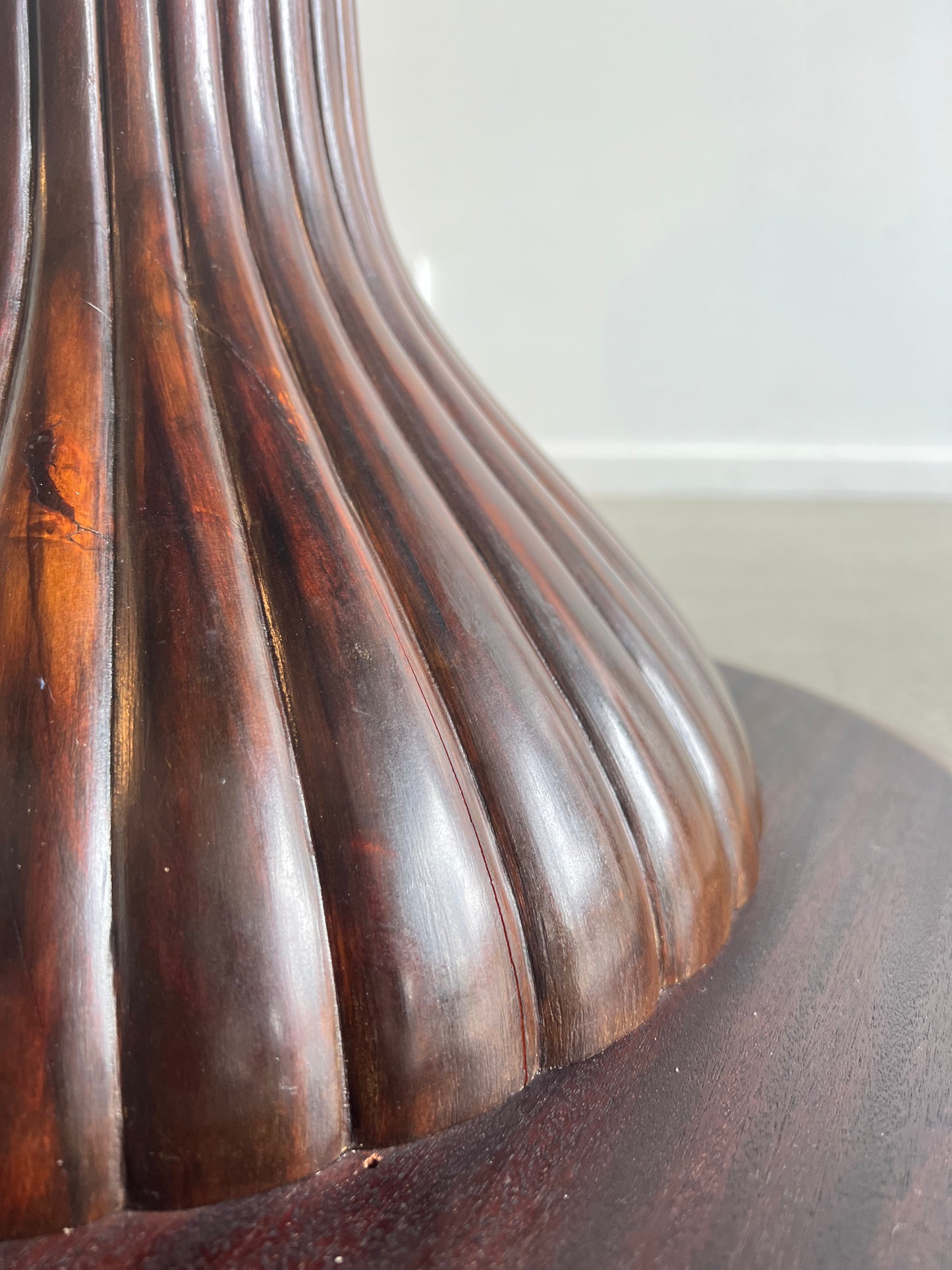 Osvaldo Borsani for Arredamento Borsani Dining Pedestal Table in Onyx and Mahogany, 1950s