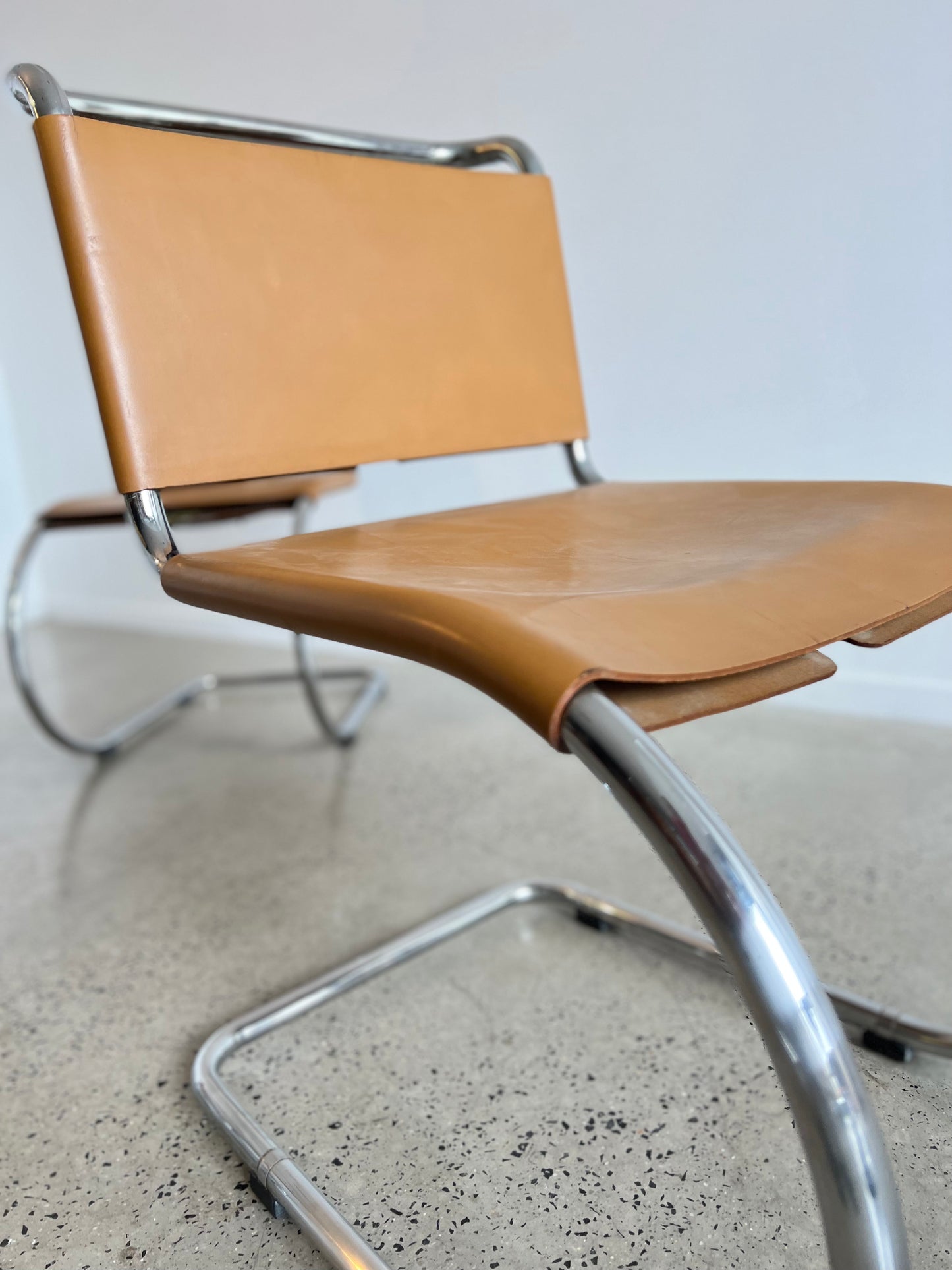 "MR10" by Ludwig Mies Van Der Rohe for Knoll International, Brown Leather and Chromed Dining Chairs, 1960