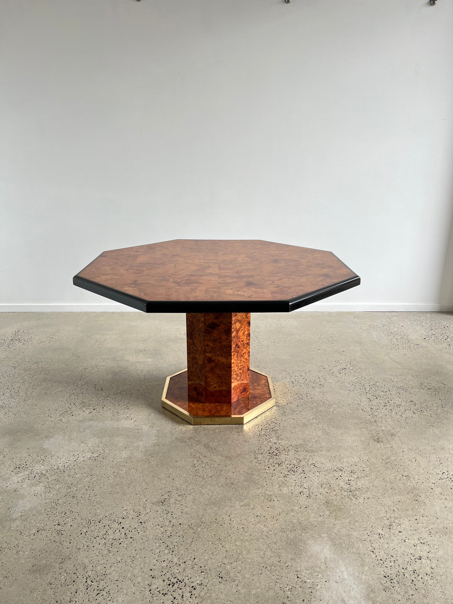 Willy Rizzo for Mario Sabot Pedestal Octagonal Dining Table in Brass and Burlwood, 1970s