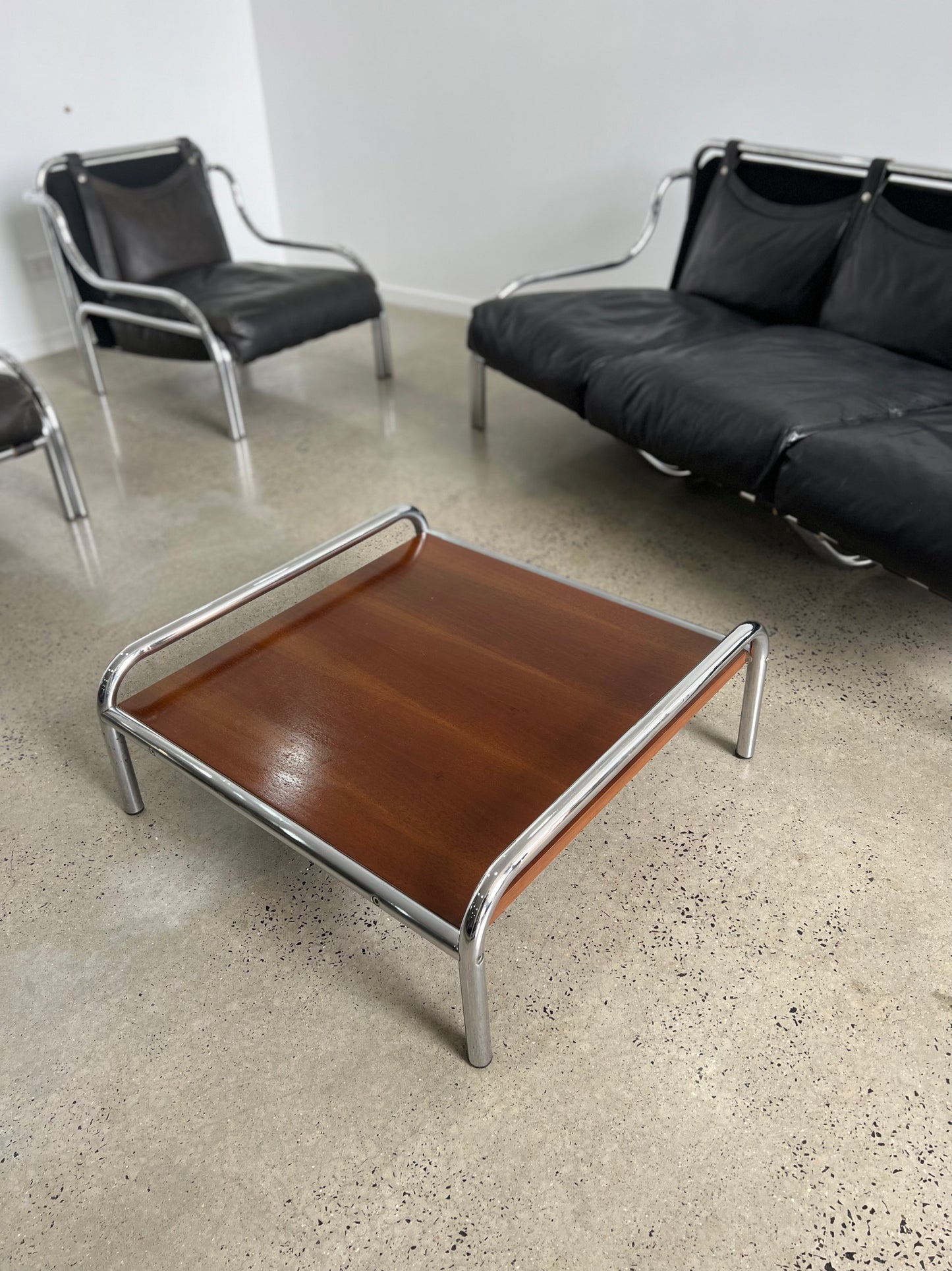 "La Stringa" by Gae Aulenti for Poltronova Sofa Set With Coffee Table, 1960s