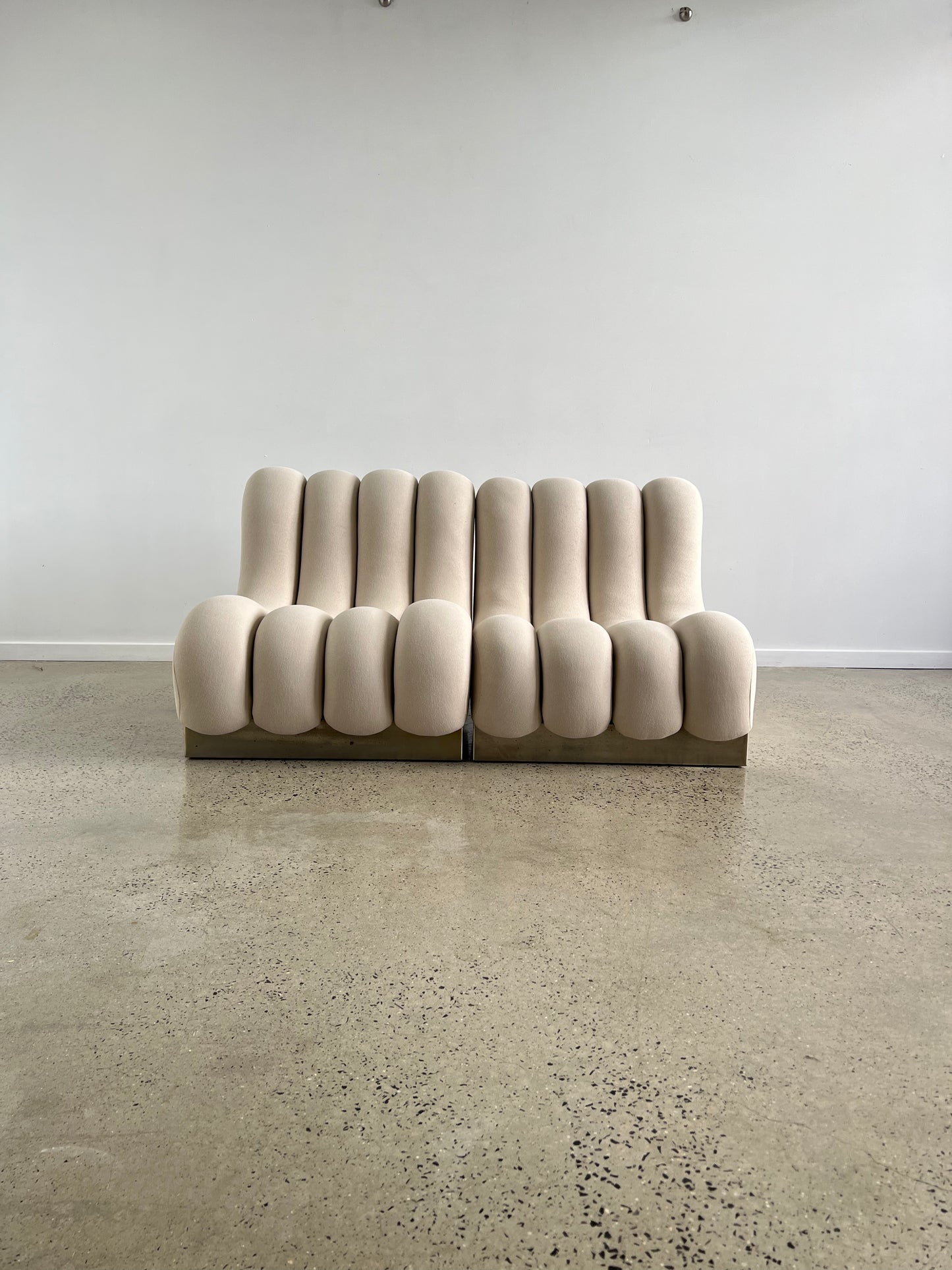 Italian Modular Sofa Chairs in Cream Fabric and Metal Base, 1970s