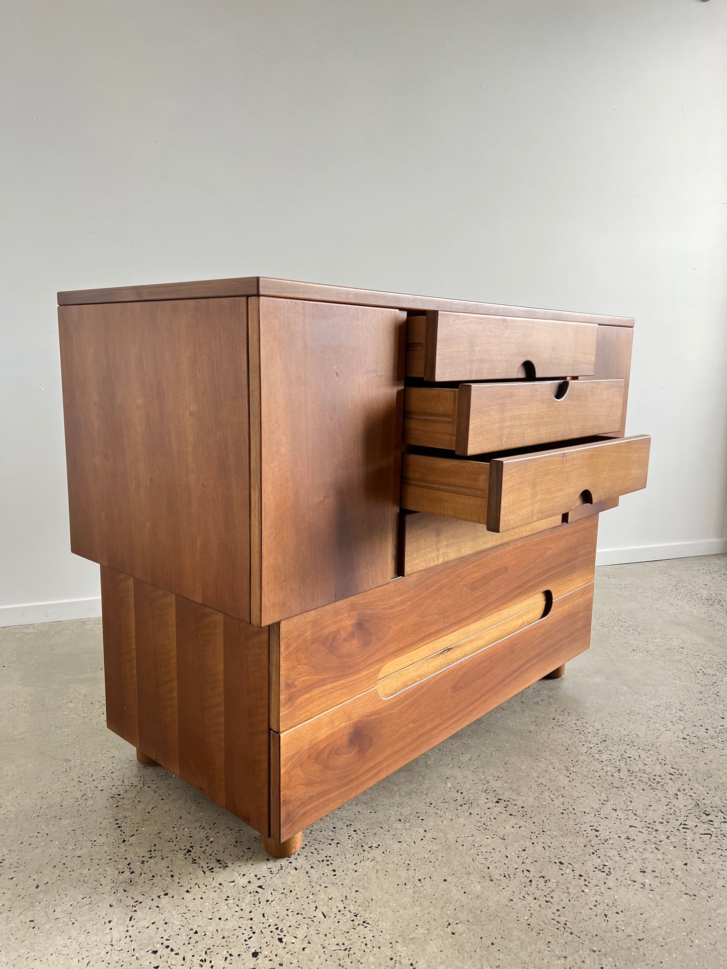 "Serena"by Giovanni Michelucci for Poltronova Chest of Drawers in Walnut Wood, 1955