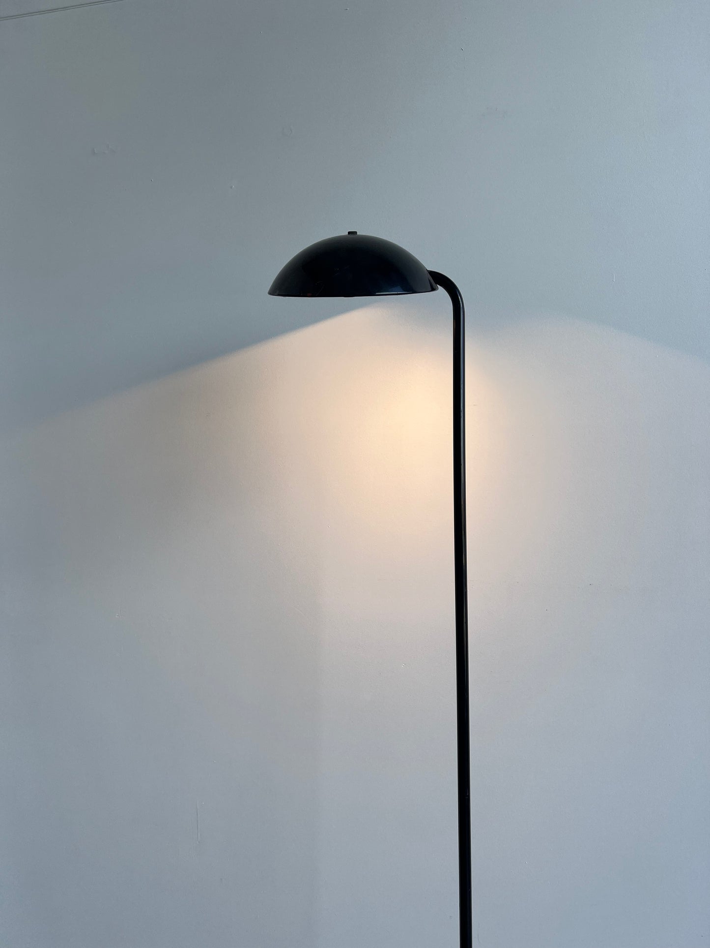 P.Marrucco Black Floor Lamp for Tre Ci Luci, 1970s