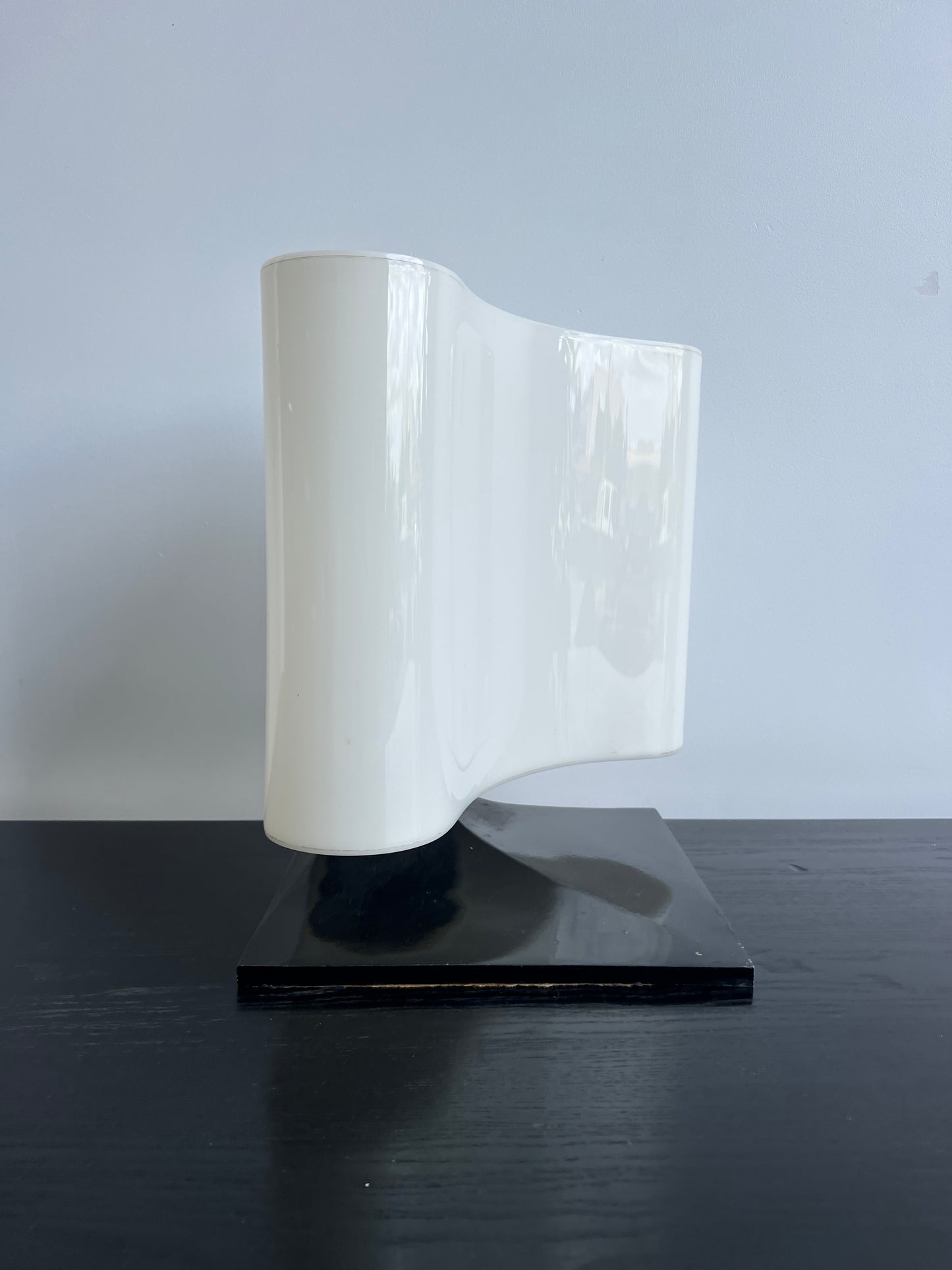 White Table Lamp by Vittorio Introini for Stilnovo, 1970s