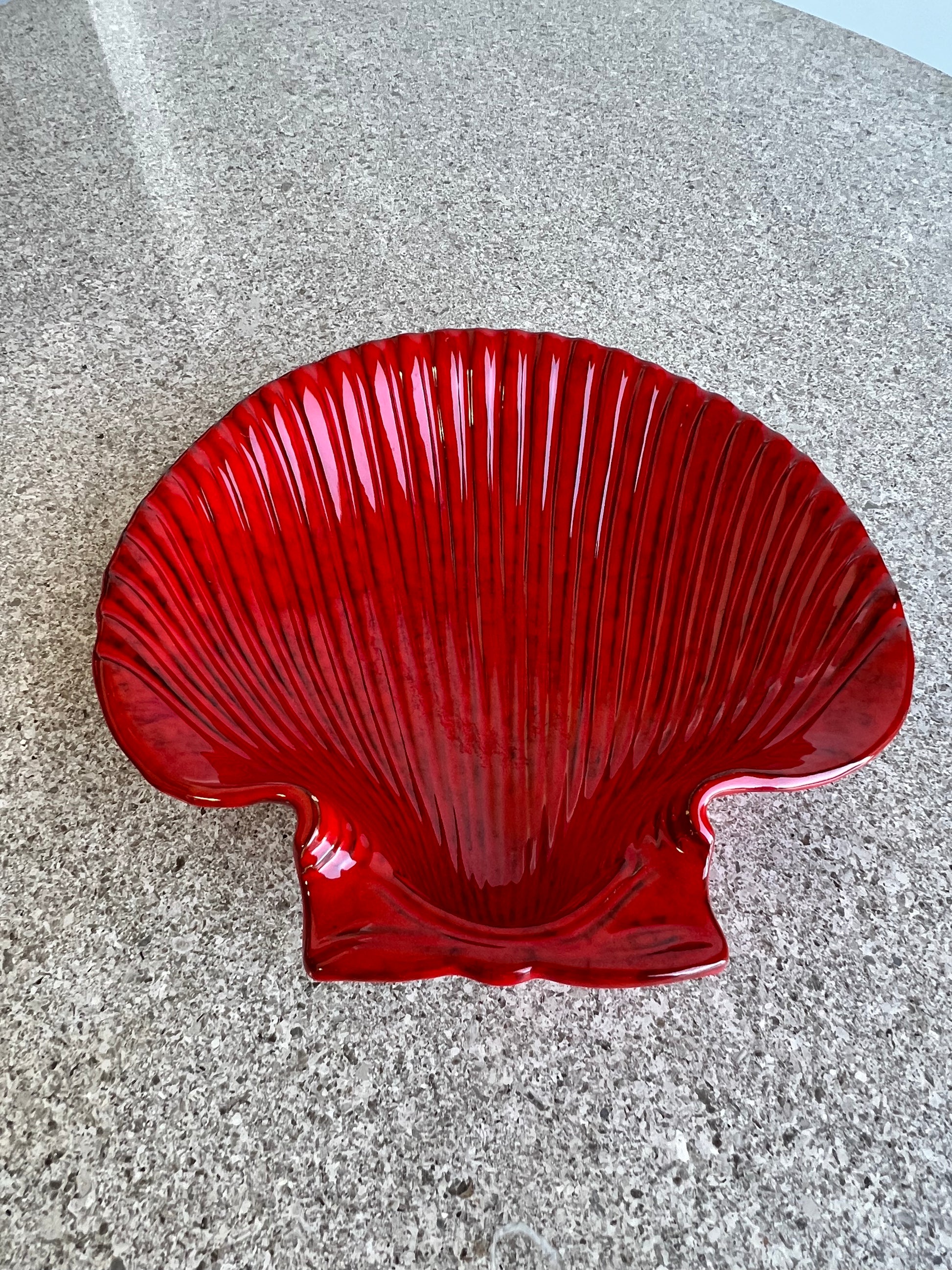 Ceramic Shell Centrepiece 