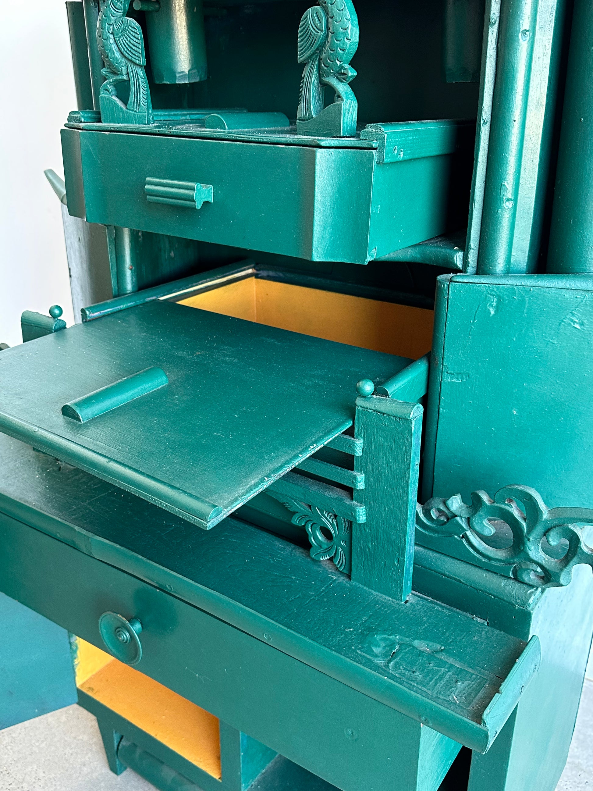 Sculptural Italian cabinet by Paolo Lumini with storage compartments 2