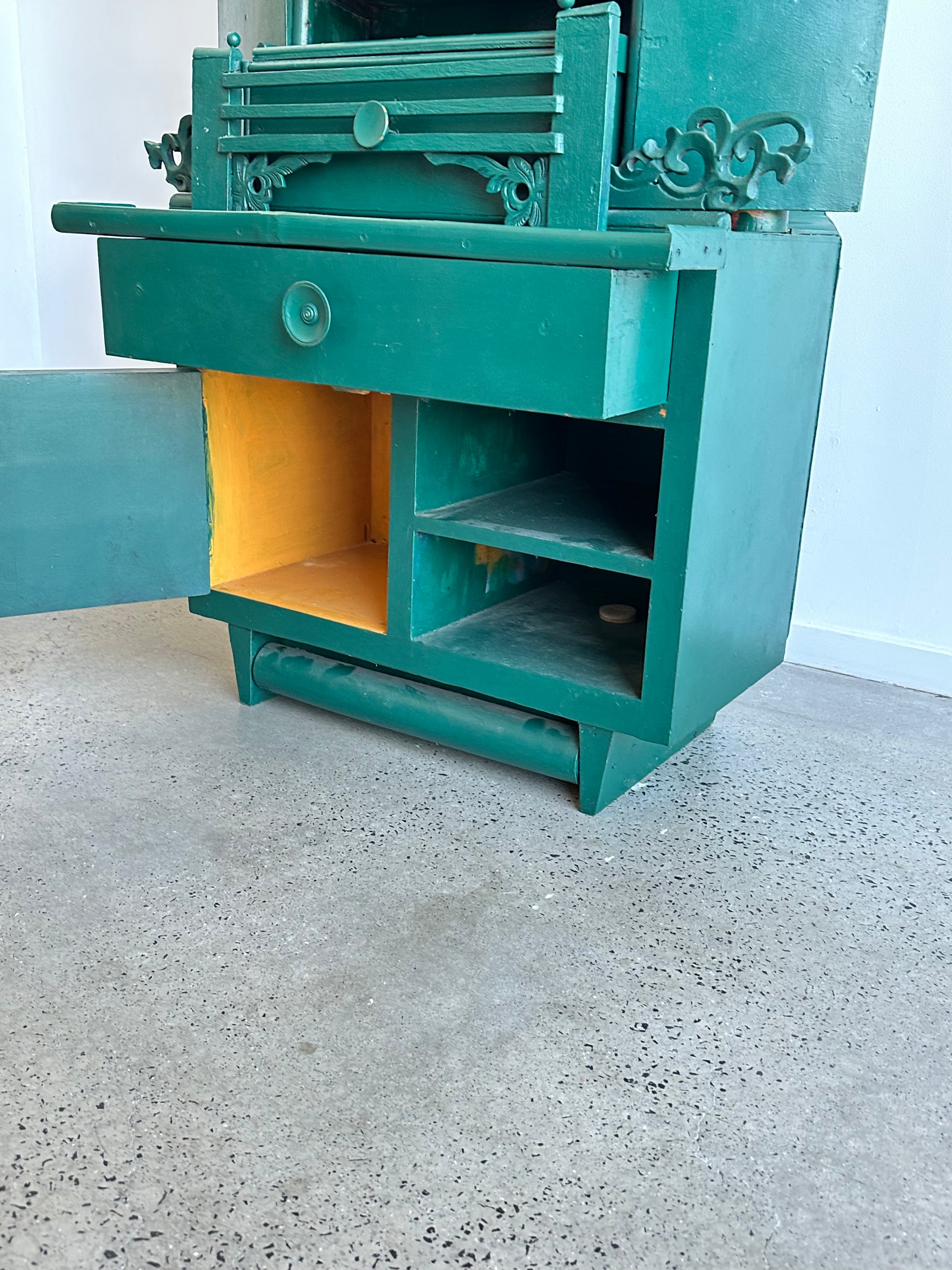 Sculptural Italian cabinet by Paolo Lumini with storage compartments 8